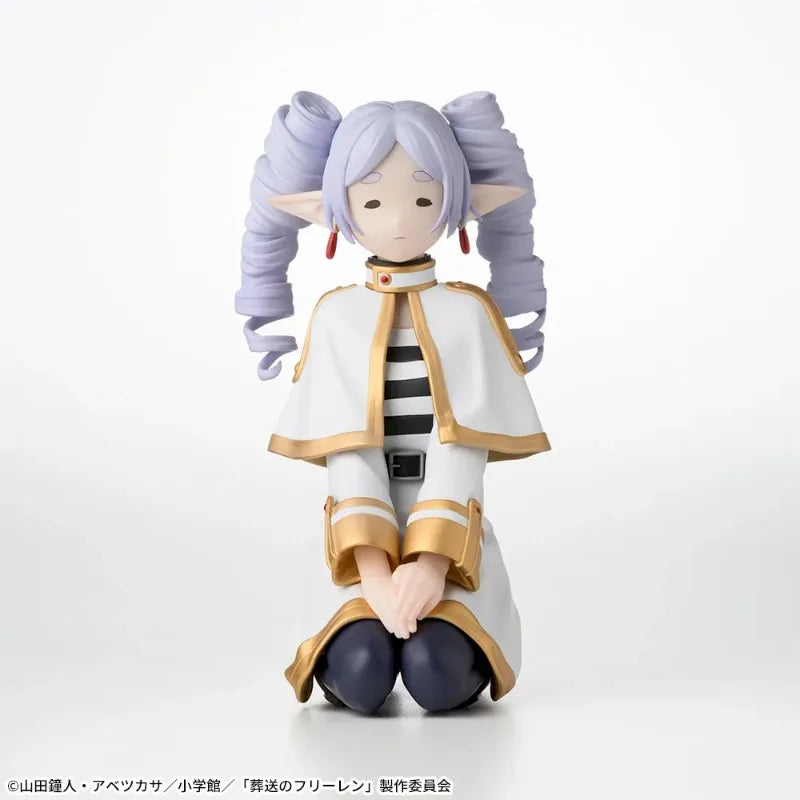 SEGA - Frieren: Beyond Journey's End - Frieren PM Perching Prize Figure (I Have Ringlets Now Ver.)