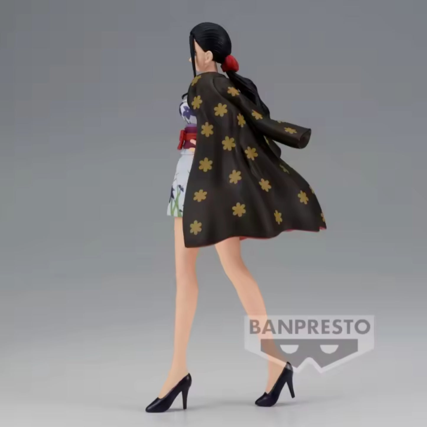 Banpresto - One Piece - The Voyage - Nico Robin