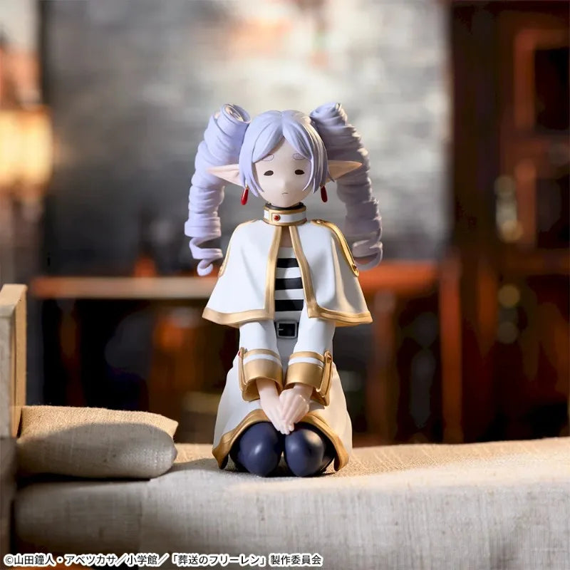 SEGA - Frieren: Beyond Journey's End - Frieren PM Perching Prize Figure (I Have Ringlets Now Ver.)