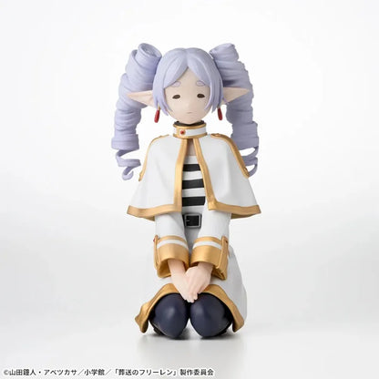 SEGA - Frieren: Beyond Journey's End - Frieren PM Perching Prize Figure (I Have Ringlets Now Ver.)
